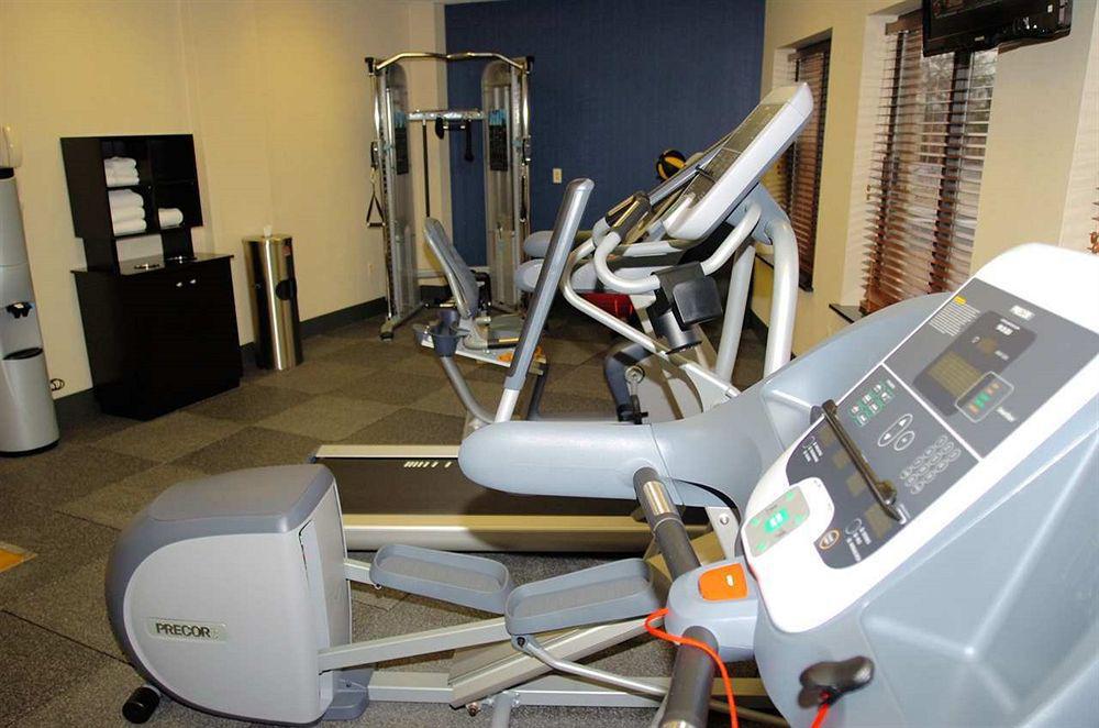 Hampton Inn Carlstadt At The Meadowlands Экстерьер фото